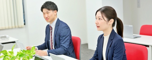 ２年目社員向け研修～真の社会人として自立・自律する編（１日間）