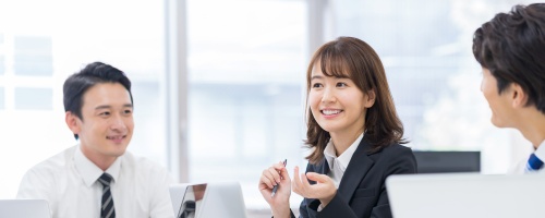 若手社員向け関係構築研修～論理的思考力を強化し、周囲とのコミュニケーションを円滑にする（１日間）