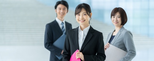 １年目・２年目・３年目ステップアップ研修～自ら仕事を作り出せる人材になる（１日間×５回）