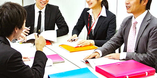 新入社員研修を成功させる１０のポイント２０１７ ２０１７年新入社員に必要な教育は何か ビジネスコミュニケーションスキル
