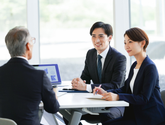 受講状況を企業担当者と共有